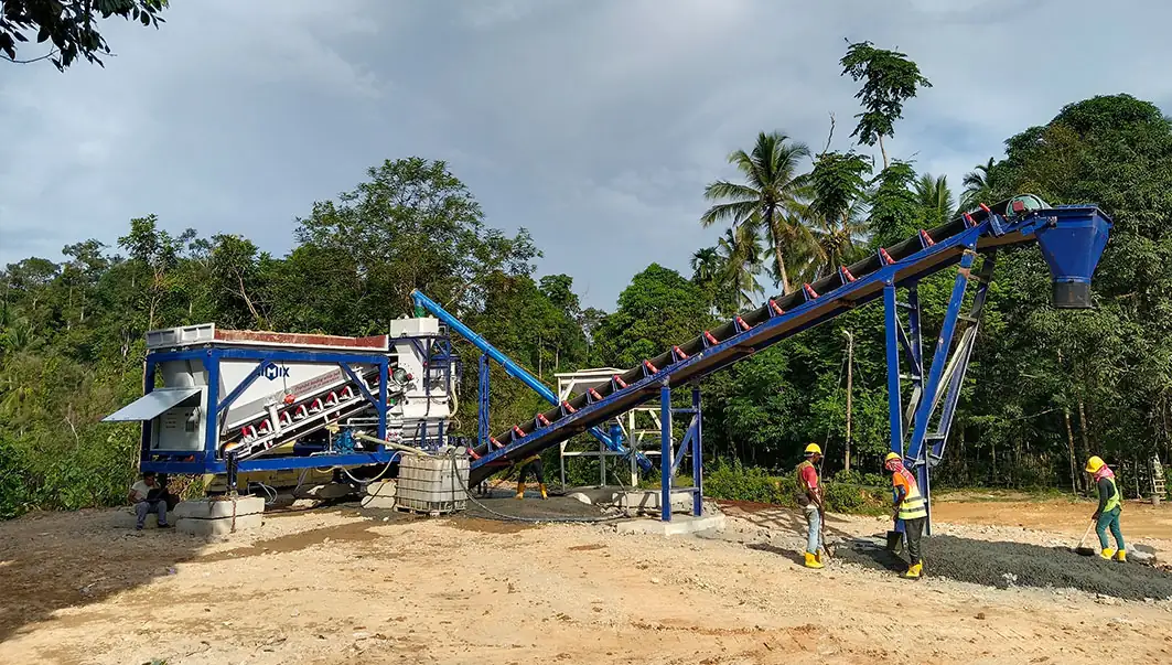 AIMIX AJSY35 mobile batching plant in Malaysia site